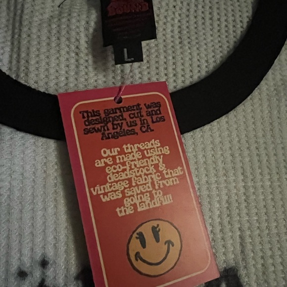 NEW & RARE Motörhead thermal long sleeve off white with black trim NWT women’s L - Picture 8 of 12